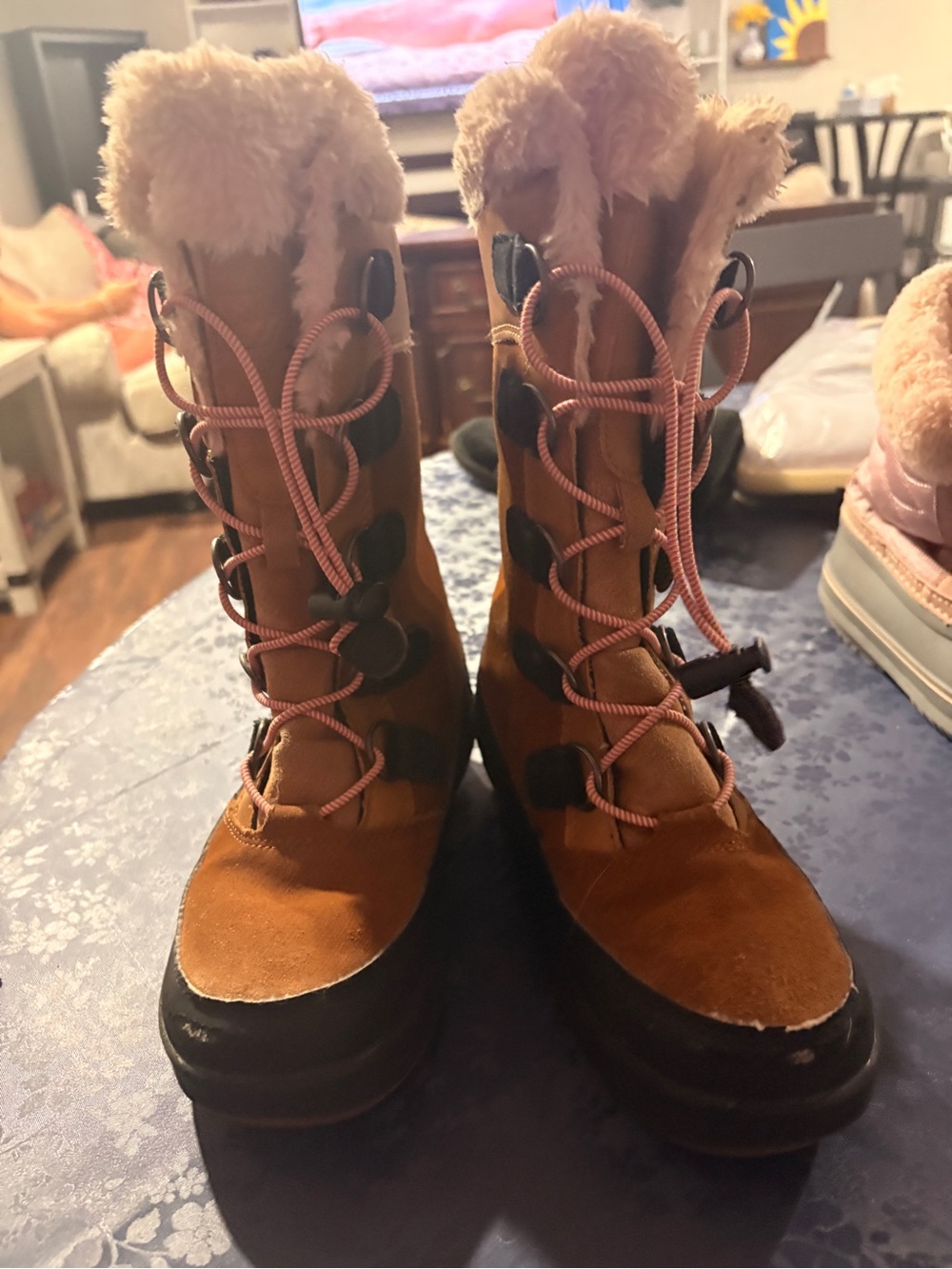Cat & Jack Tan Faux-Fur Lined Kids Lace-Up Boots with Pink Laces